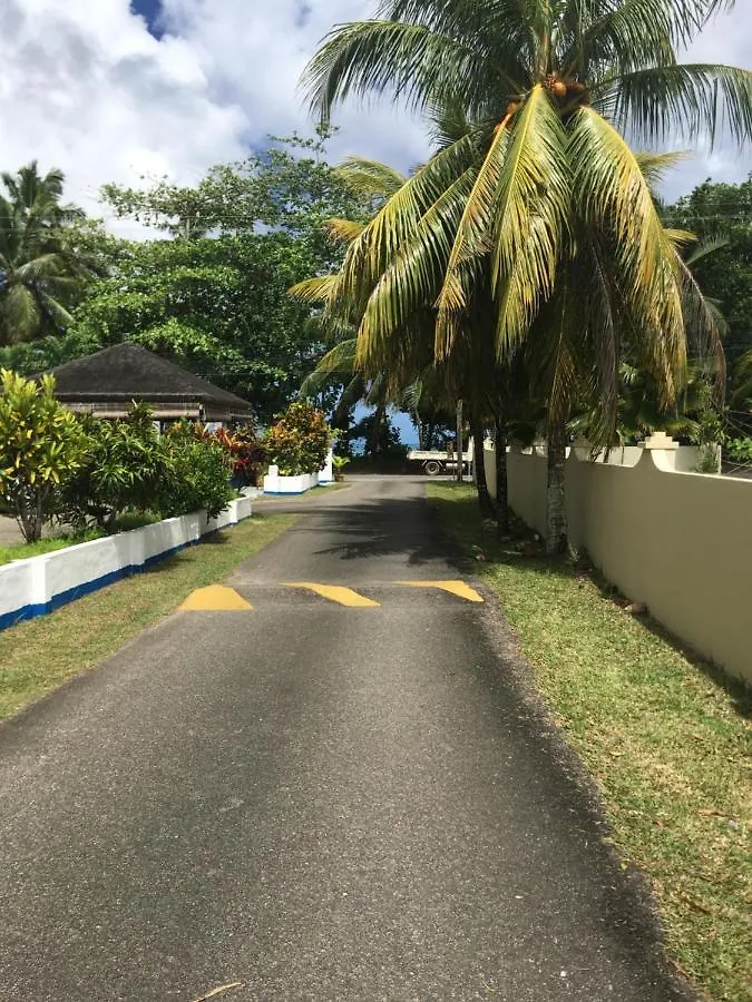 Apartment Ferienwohnung Creole Breeze Self Catering Mahe Island