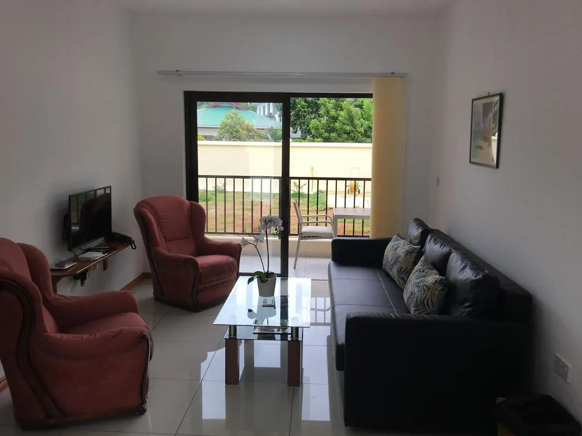 Creole Breeze Self Catering Apartment Mahe Island