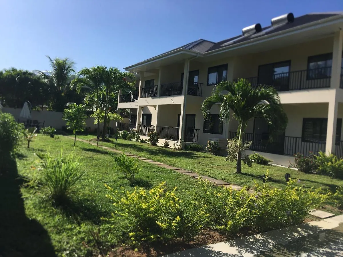 Creole Breeze Self Catering Appartamento Mahe Island